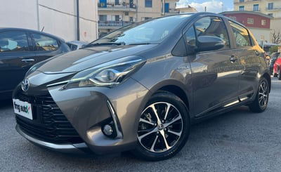 Toyota Yaris 1.5 Hybrid 5 porte Lounge usata