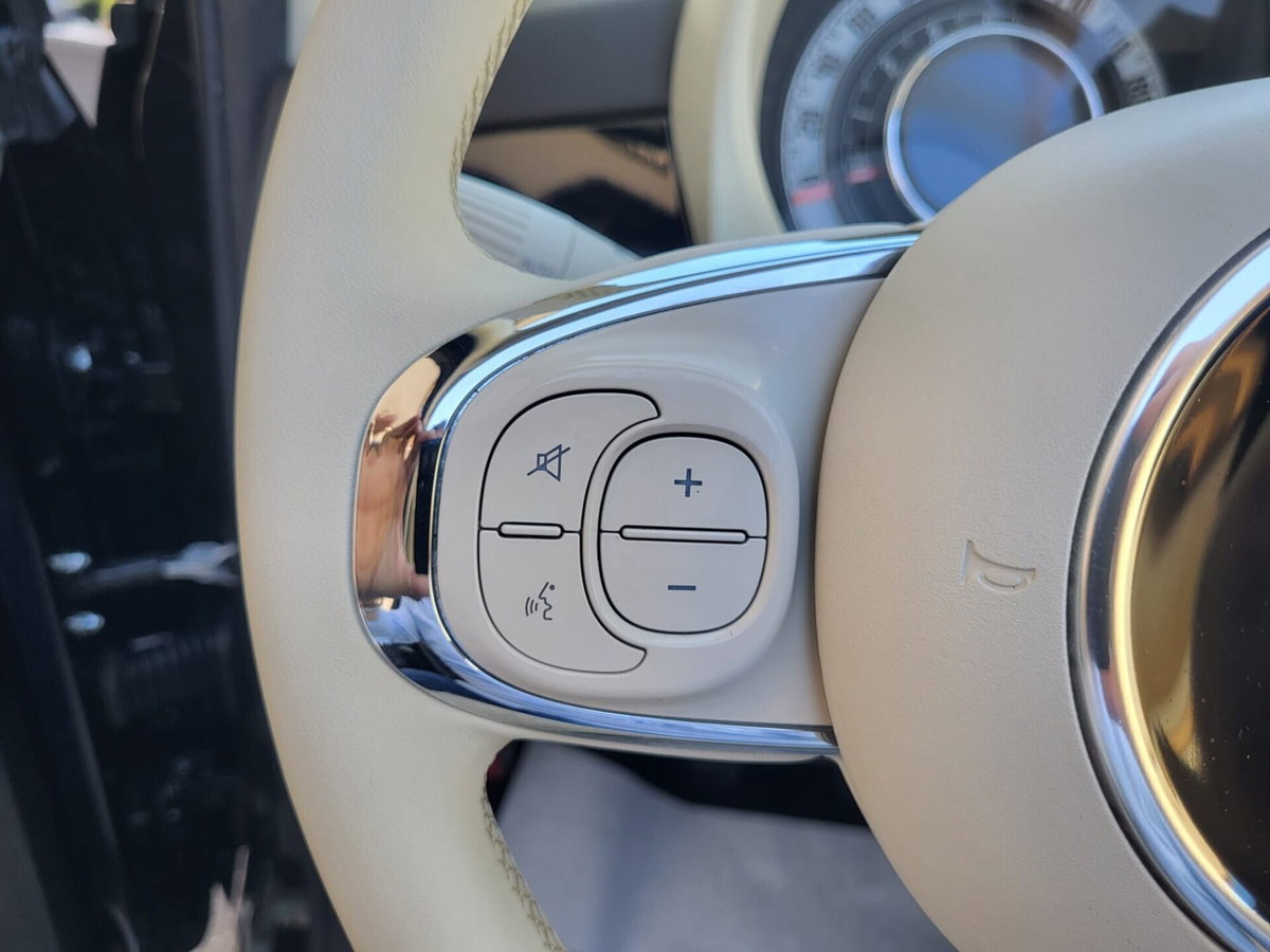 Fiat 500 1.2 Lounge (17)