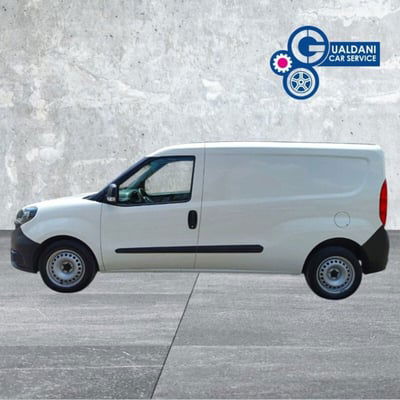 Fiat Doblò Furgone 1.6 MJT 105CV PL-TN Cargo Maxi Lamierato usato