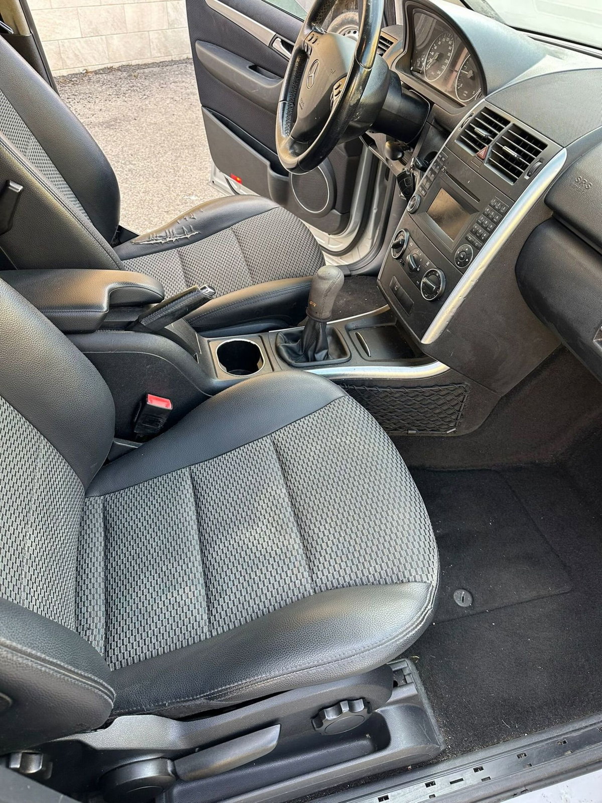 Mercedes-Benz Classe A 180 CDI Avantgarde (10)