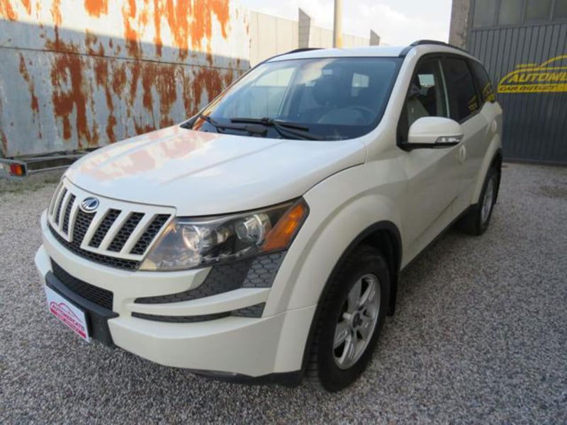 Mahindra XUV500 XUV500 2.2 16V AWD W8
