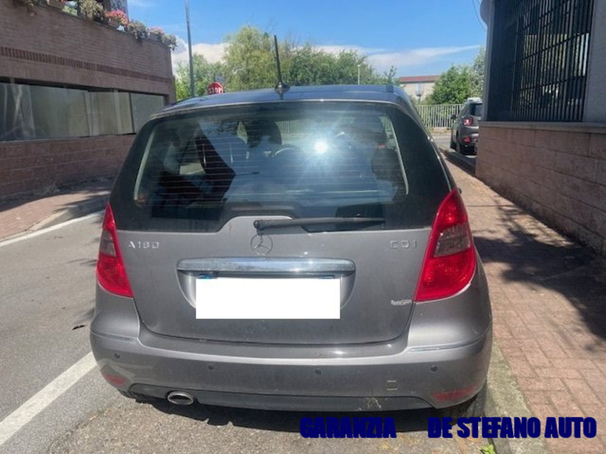 Mercedes-Benz Classe A 180 CDI Avantgarde (4)