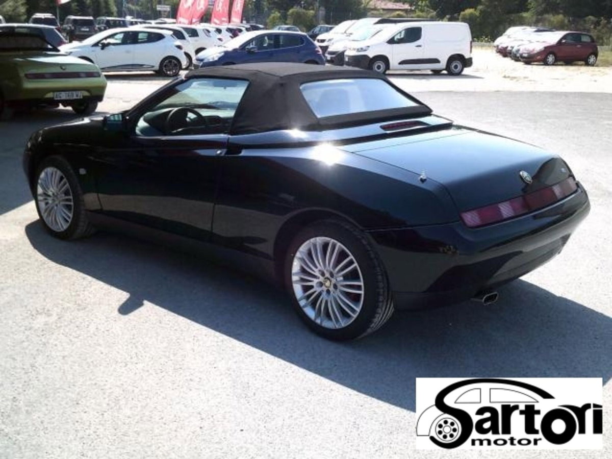 Alfa Romeo Spider 3.0i V6 cat (4)