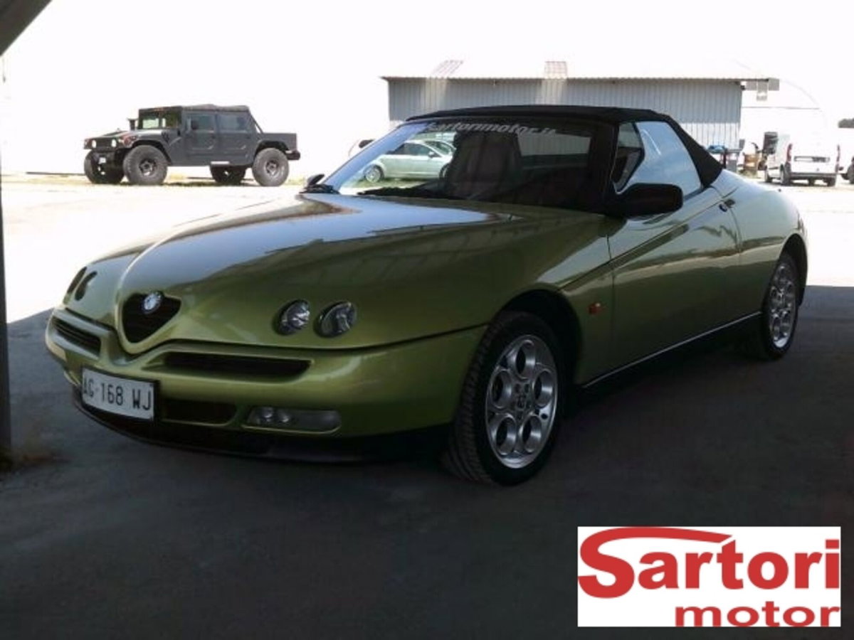Alfa Romeo Spider 2.0i 16V Twin Spark cat