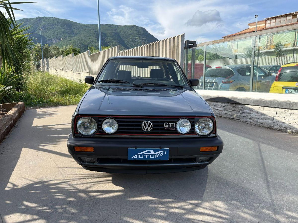 Volkswagen Golf 1800 16V 5 porte GTI (6)