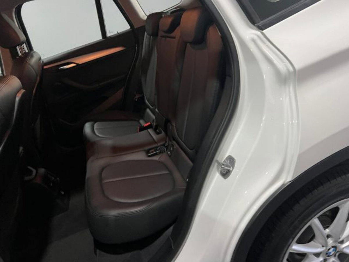 BMW X1 sDrive 18d Msport (11)