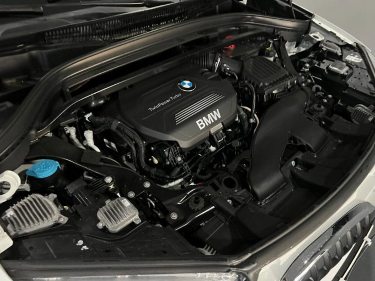 BMW X1 sDrive 18d Msport (14)