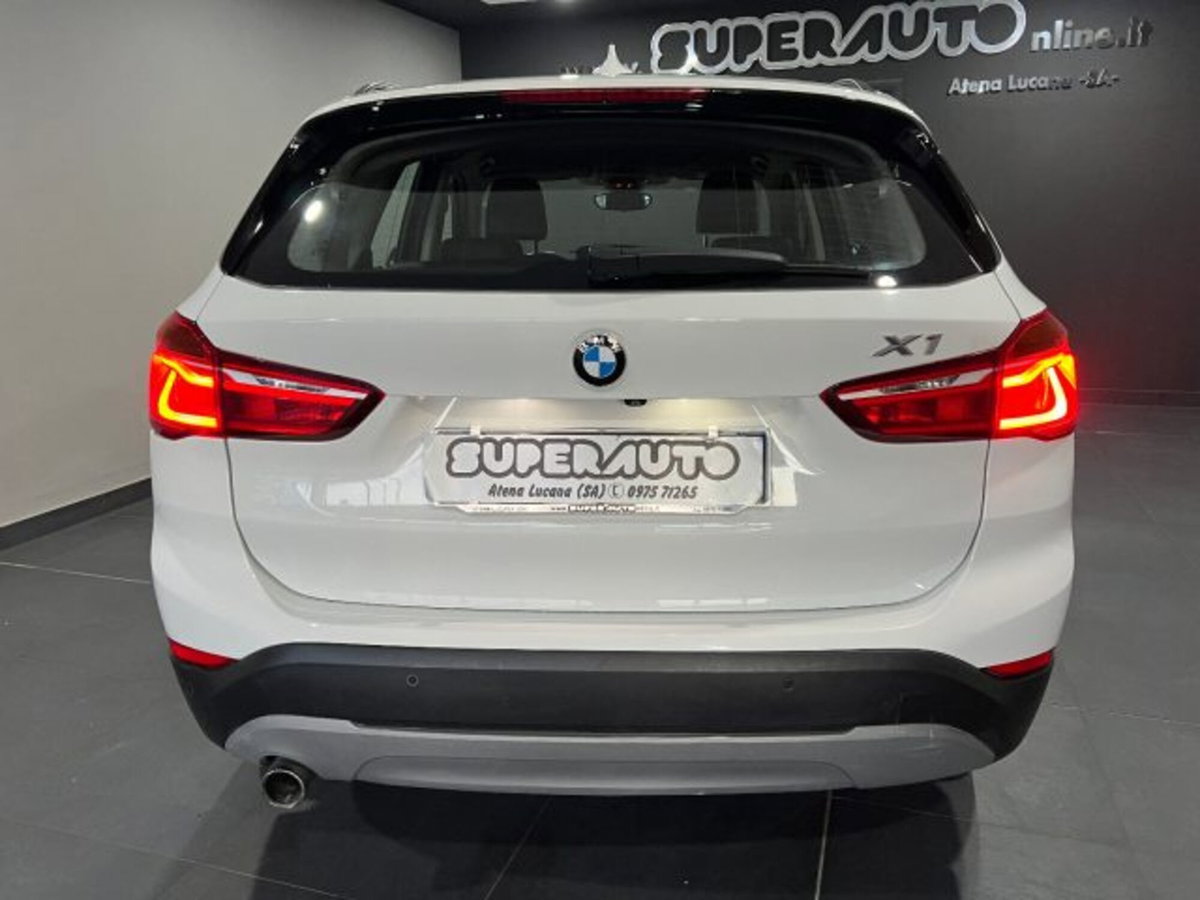 BMW X1 sDrive 18d Msport (5)