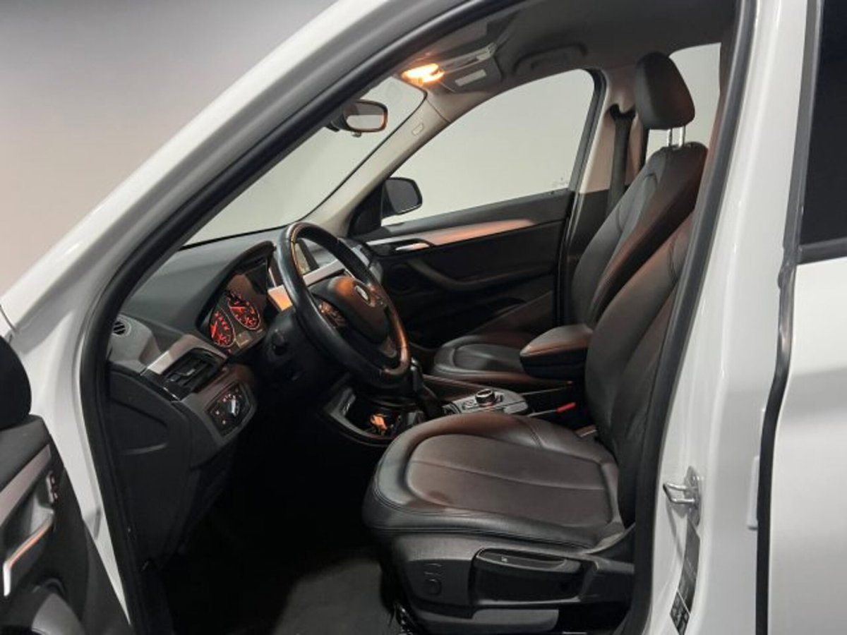 BMW X1 sDrive 18d Msport (7)