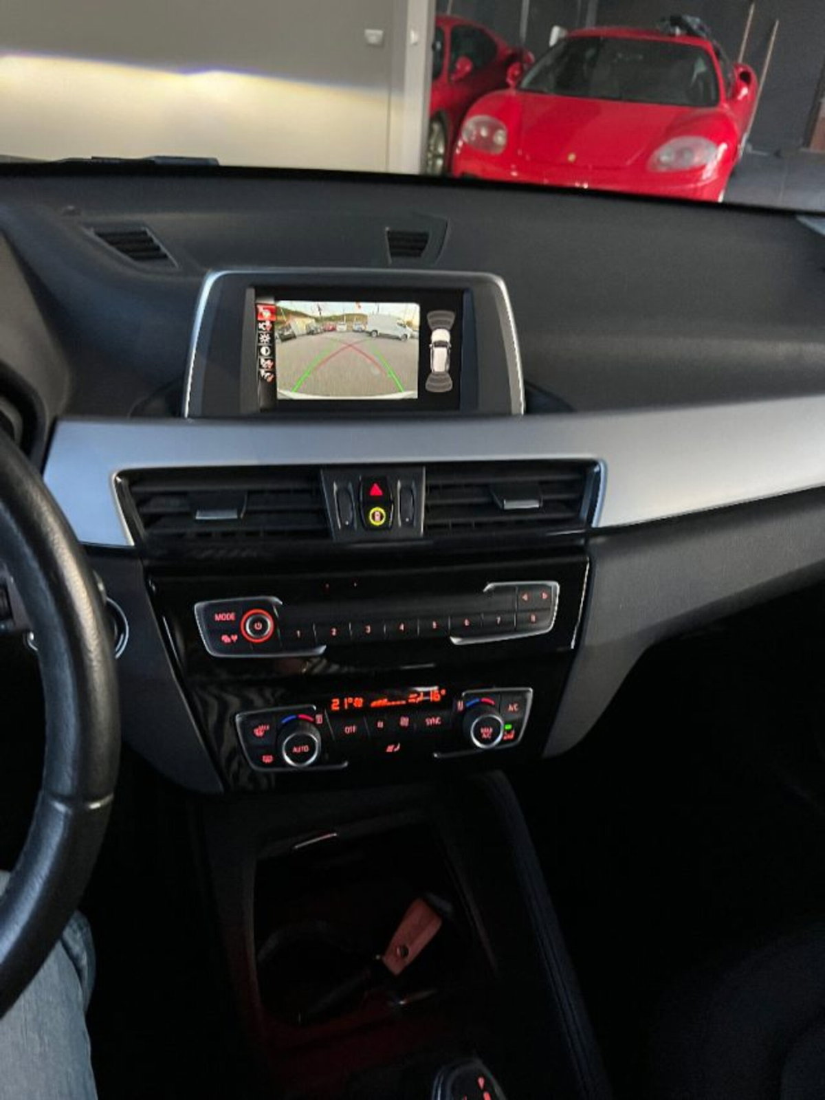 BMW X1 sDrive 18d Msport (8)