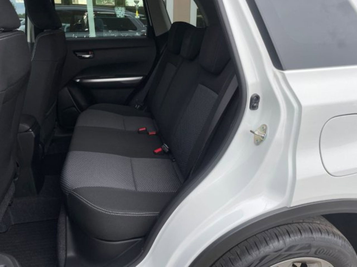 Suzuki Vitara 1.4 Hybrid 4WD AllGrip Easy Cool (6)