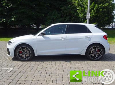 Audi A1 Sportback 40 TFSI S tronic Identity Black usata