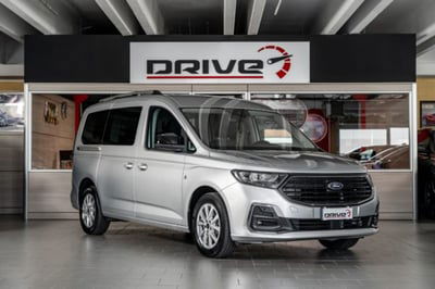 Ford Tourneo Connect 2.0 EcoBlue 122 CV Titanium usata
