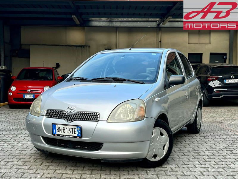 Toyota Yaris 16V cat 5 porte Sol