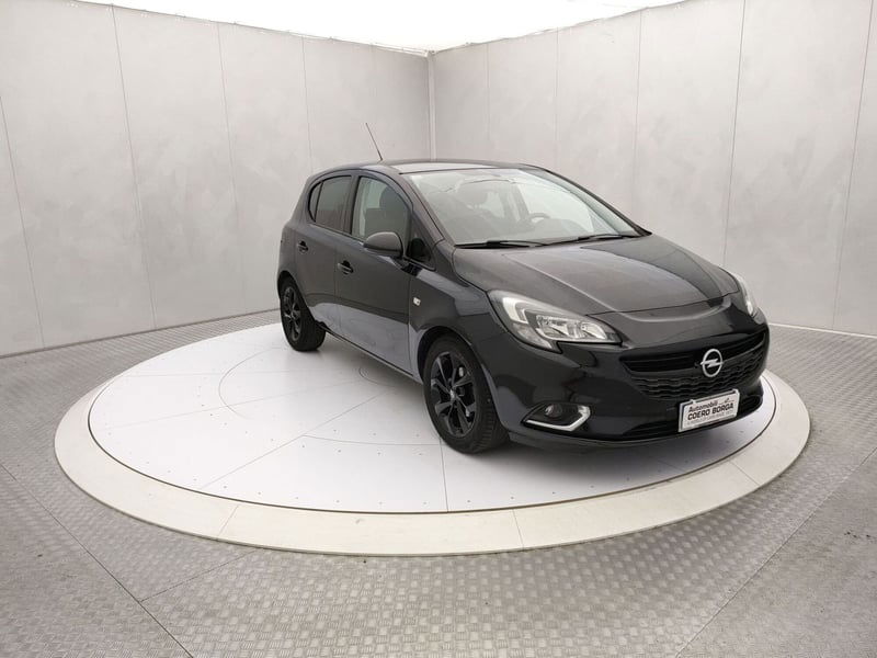 Opel Corsa 1.2 5 porte b-Color