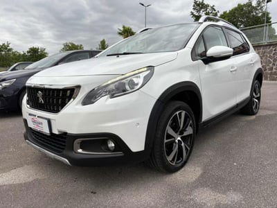 Peugeot 2008 120 S&S Allure usata