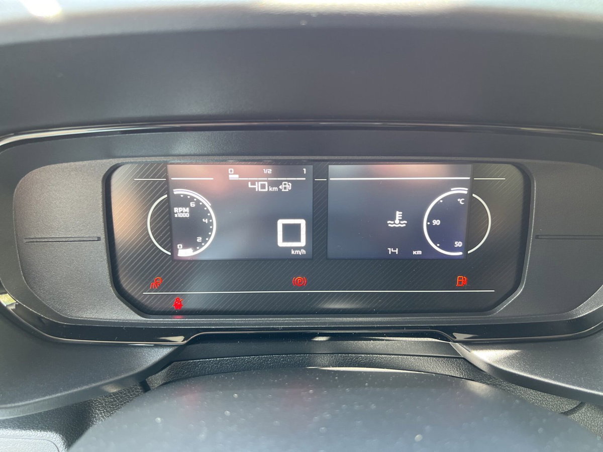 Fiat Doblò combi N1 1.5 diesel 130cv auto (11)