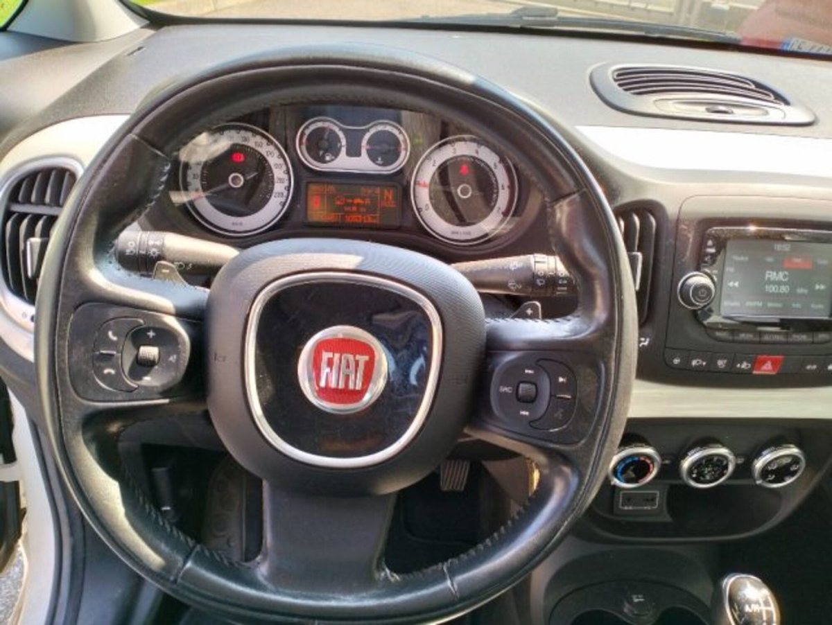 Fiat 500L Living 1.3 Multijet 95 CV Dualogic Pop Star (11)
