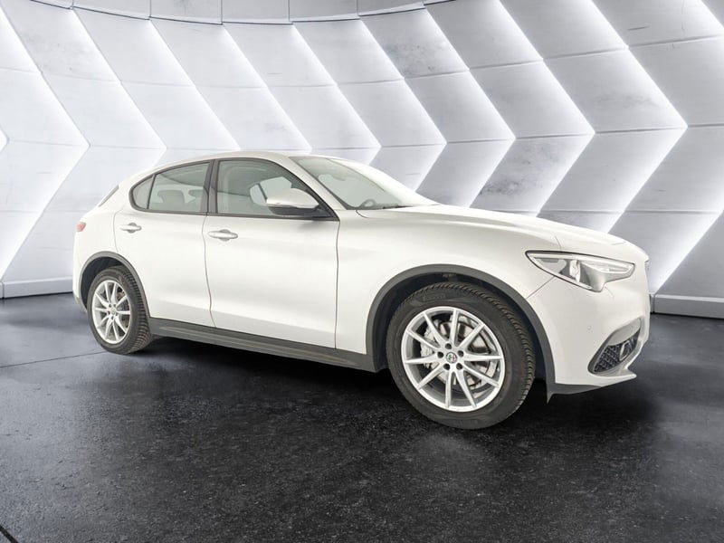 Alfa Romeo Stelvio Stelvio 2.2 Turbodiesel 190 CV AT8 RWD Executive