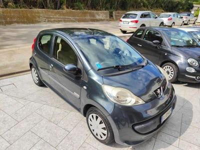Peugeot 107 68CV 5p. Sweet Years usata