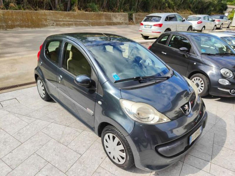 Peugeot 107 68CV 5p. Sweet Years