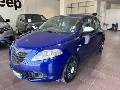 Lancia Ypsilon 1.2 69 CV 5 porte Silver usata