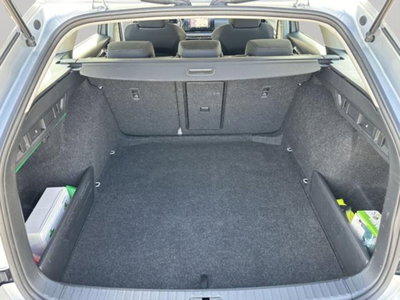 Skoda Octavia Station Wagon 2.0 TDI EVO SCR DSG Wagon Executive (12)