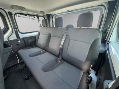 Nissan Primastar 2.0 dCi 110CV PC-TN Bus (10)