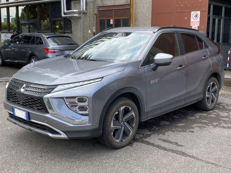 Mitsubishi Eclipse Cross 2.4 MIVEC 4WD PHEV Diamond SDA Pack 0