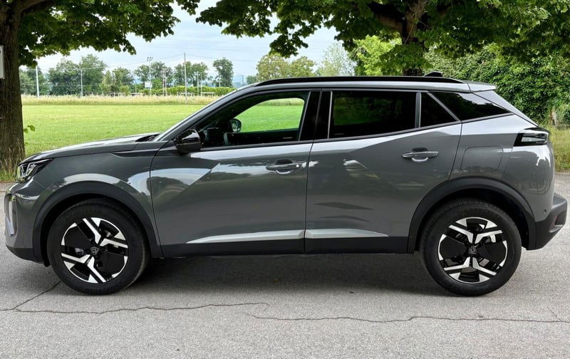 Peugeot 2008 1.2 puretech Allure s&s 100cv