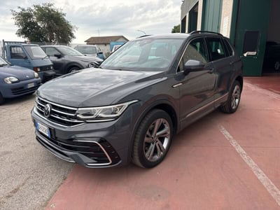 Volkswagen Tiguan 2.0 TDI 150 CV SCR DSG 4MOTION R-Line usata