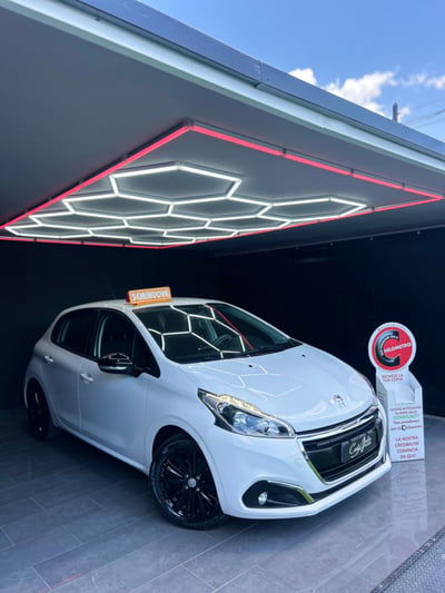 Peugeot 208 75 5 porte Allure usata