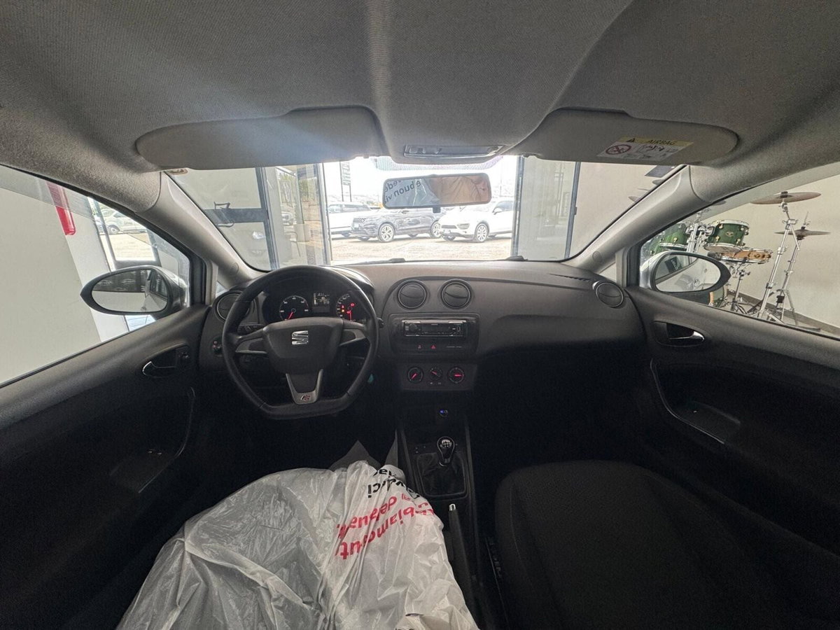 SEAT Ibiza 1.6 TDI 105 CV CR 5 porte FR (14)