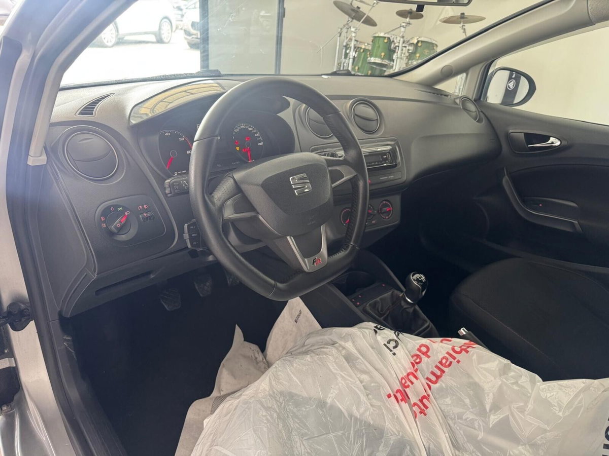 SEAT Ibiza 1.6 TDI 105 CV CR 5 porte FR (17)
