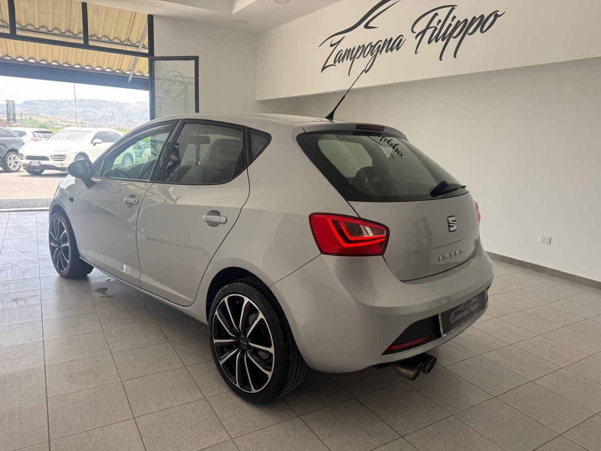 SEAT Ibiza 1.6 TDI 105 CV CR 5 porte FR (9)
