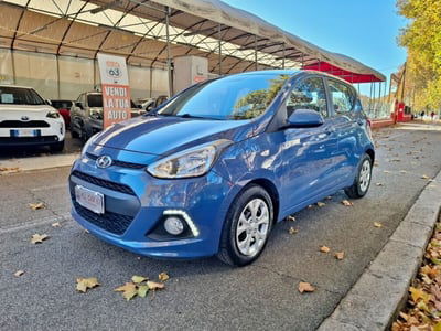 Hyundai i10 1.0 MPI Tech usata