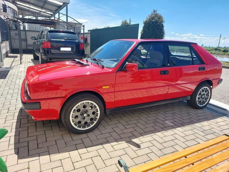 Lancia Delta turbo HF 4WD