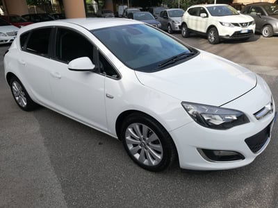 Opel Astra 1.4 Turbo 140CV 5 porte GPL Tech Cosmo usata