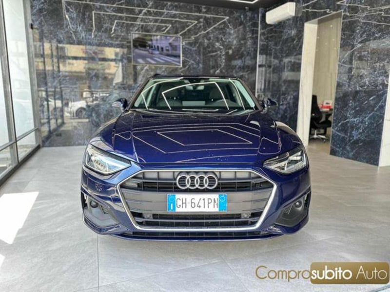 Audi A4 Avant 30 TDI/136 CV S tronic S line edition