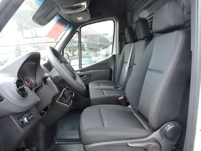Mercedes-Benz Sprinter F37/35 319 CDI RWD TA Furgone (10)