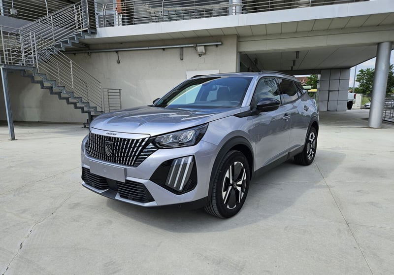 Peugeot 2008 1.2 puretech Allure s&s 130cv eat8