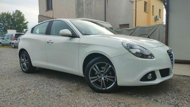 Alfa Romeo Giulietta 1.4 Turbo Distinctive 120cv