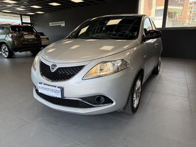 Lancia Ypsilon 1.2 69 CV 5 porte Gold usata