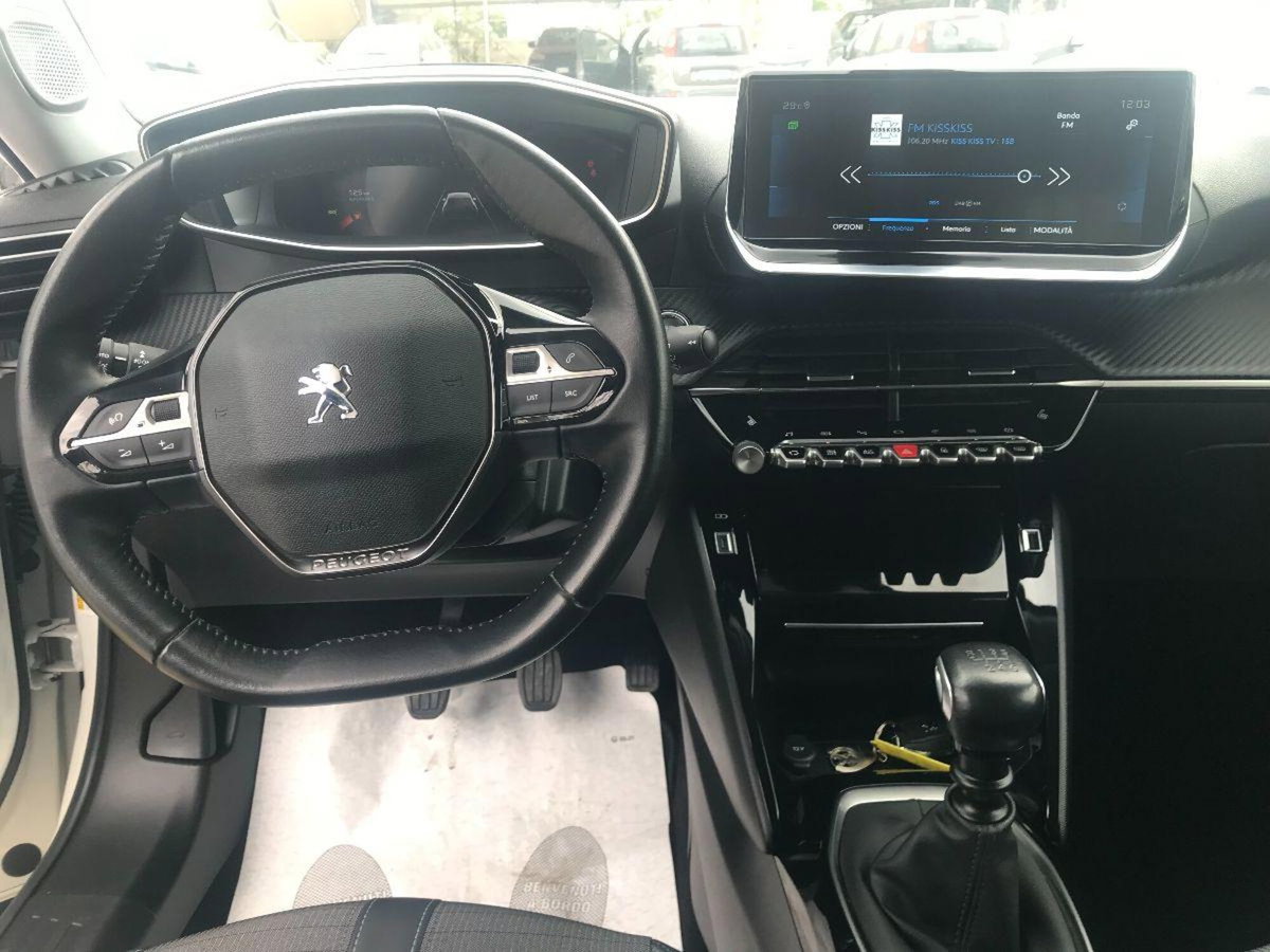 Peugeot 2008 BlueHDi 110 S&S Allure Pack (13)