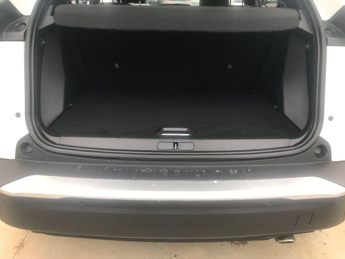 Peugeot 2008 BlueHDi 110 S&S Allure Pack (18)