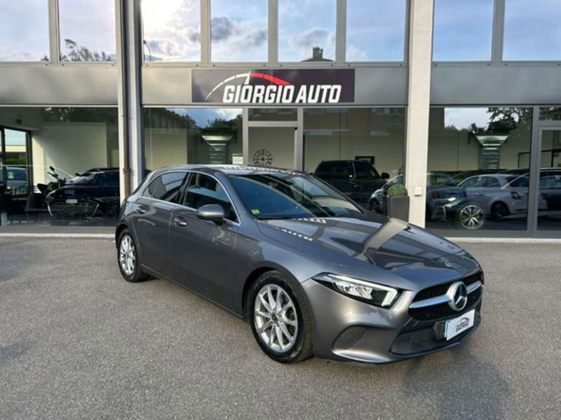 Mercedes-Benz Classe A Sedan 180 d Automatic 4p. Business