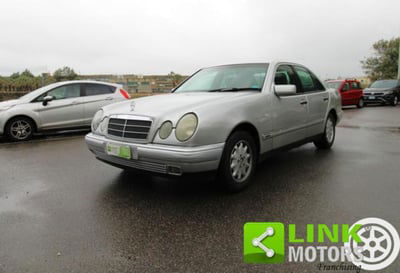 Mercedes-Benz Classe E 200 cat Elegance usata