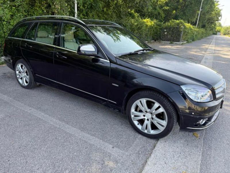 Mercedes-Benz Classe C Station Wagon 220 CDI BlueEFFICIENCY Avantgarde AMG