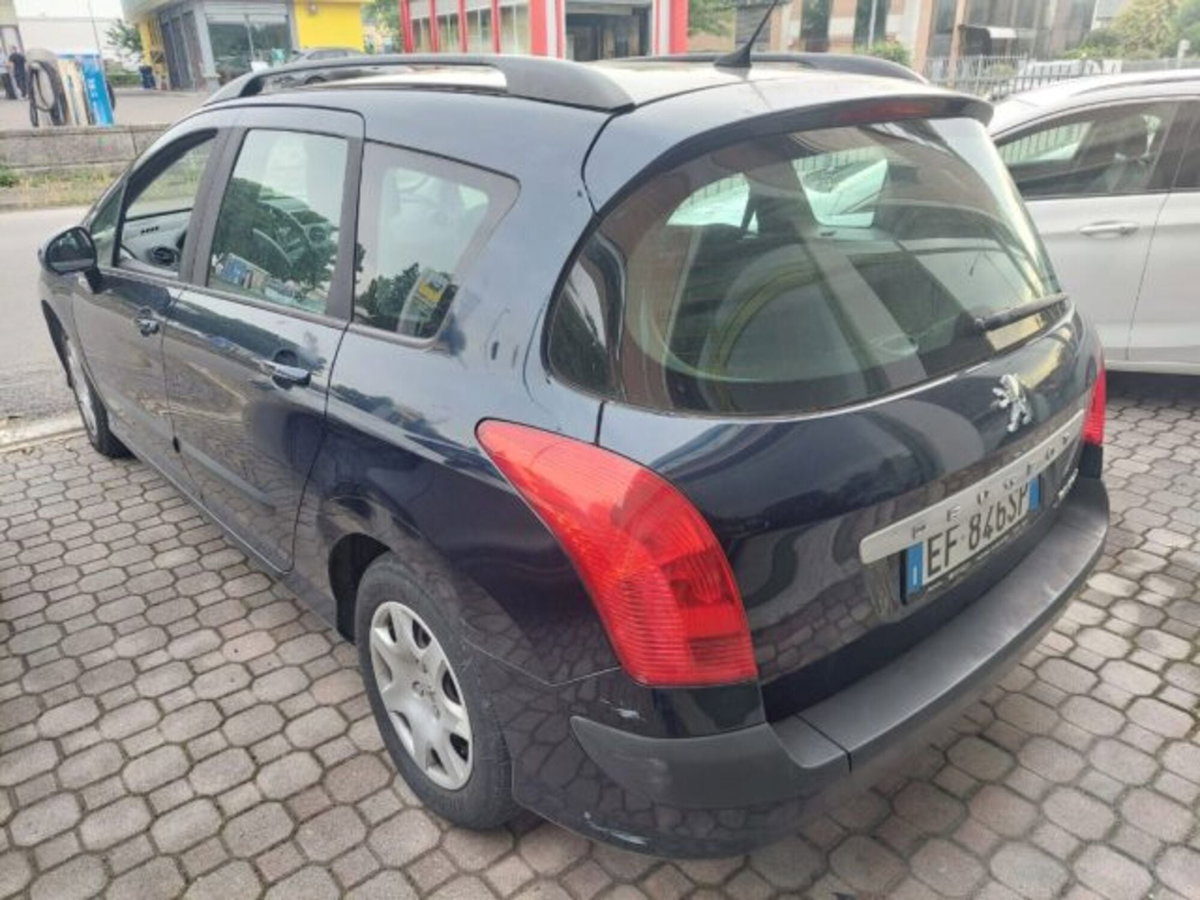 Peugeot 308 SW 1.6 8V HDi 93CV Tecno Style (3)