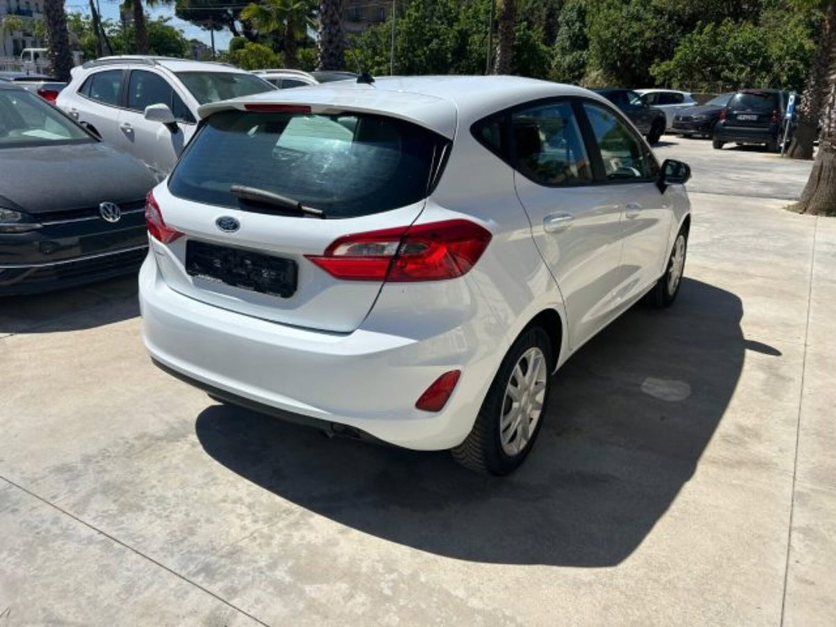 Ford Fiesta 1.5 EcoBlue 5 porte (4)